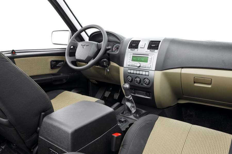 УАЗ Патриот 2014 салон