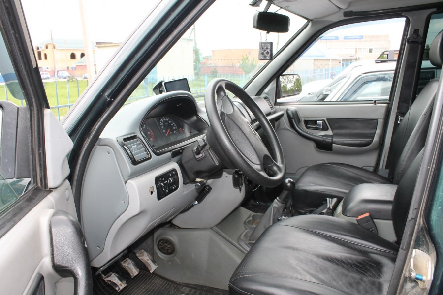 УАЗ Патриот 2120 салон