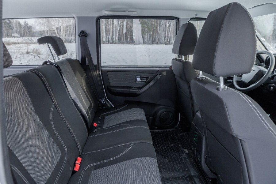 УАЗ Патриот 2013г-салон