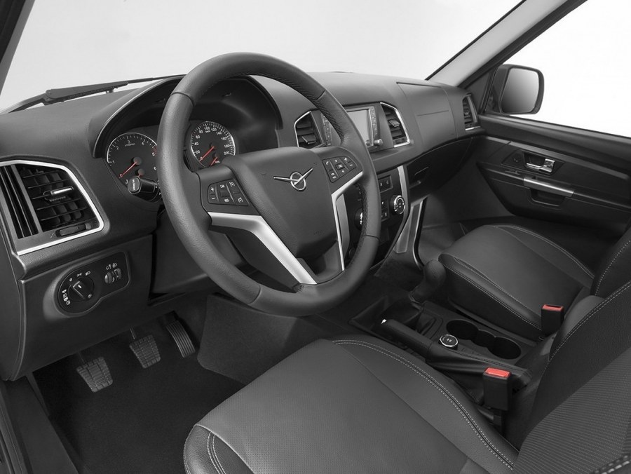 УАЗ Патриот 2017 салон