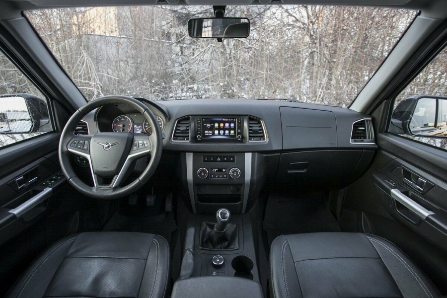 УАЗ Патриот 2019 салон