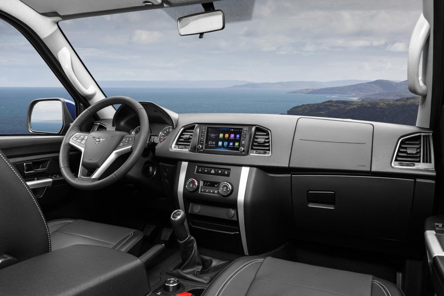 UAZ Patriot 2019 салон