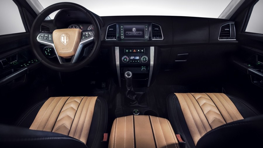 УАЗ Патриот 2020 салон