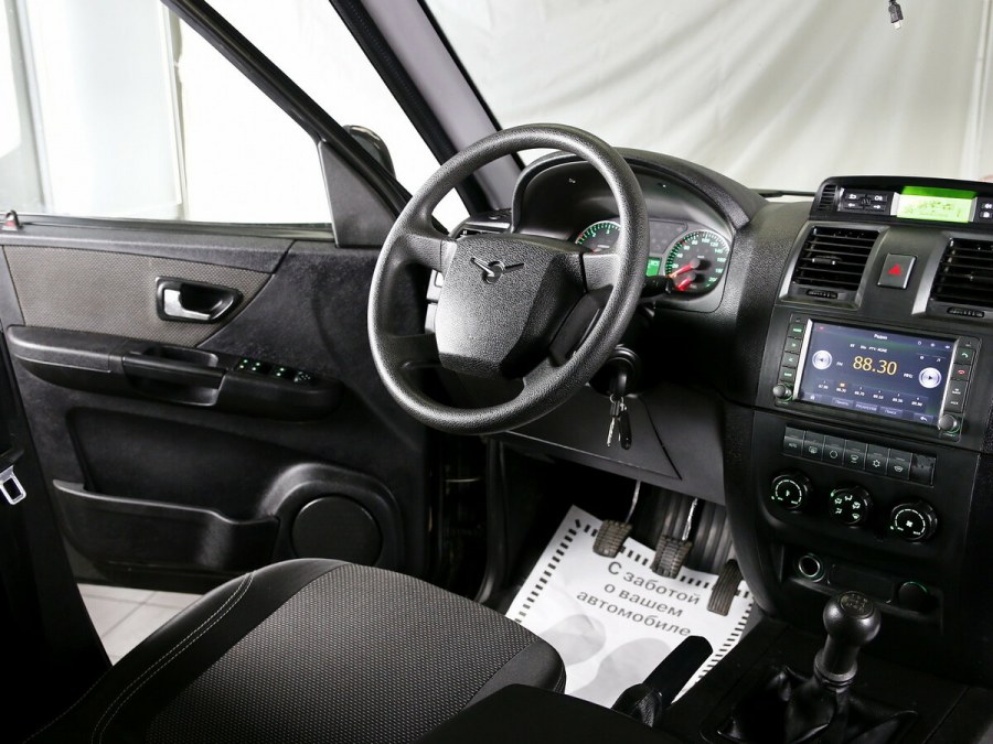 УАЗ Патриот 4 поколения салон