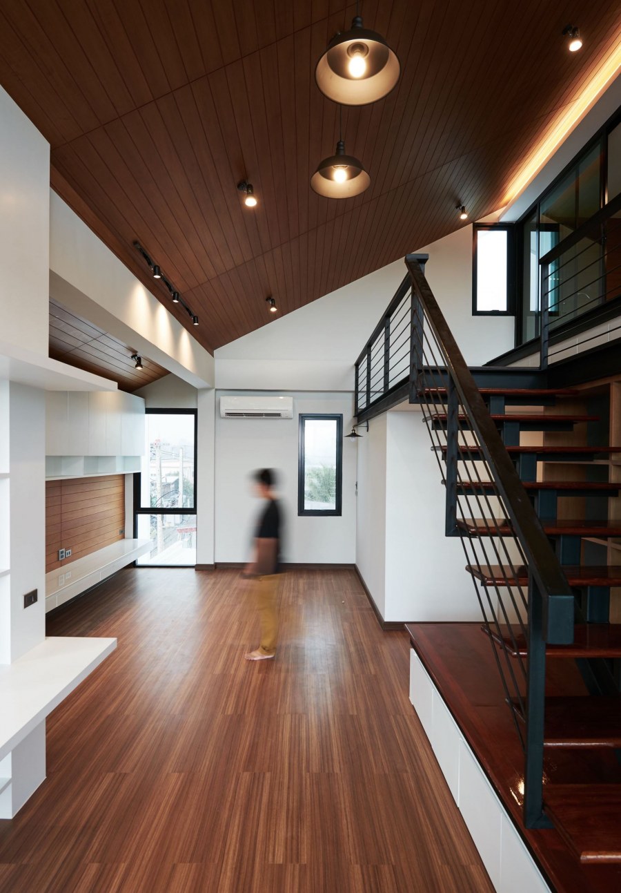 Планкен на мансарде