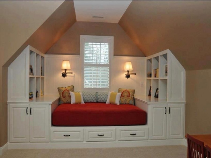 Мансарда шкафы под крышей