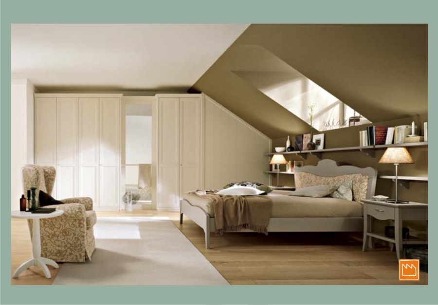 Комод для мансарды