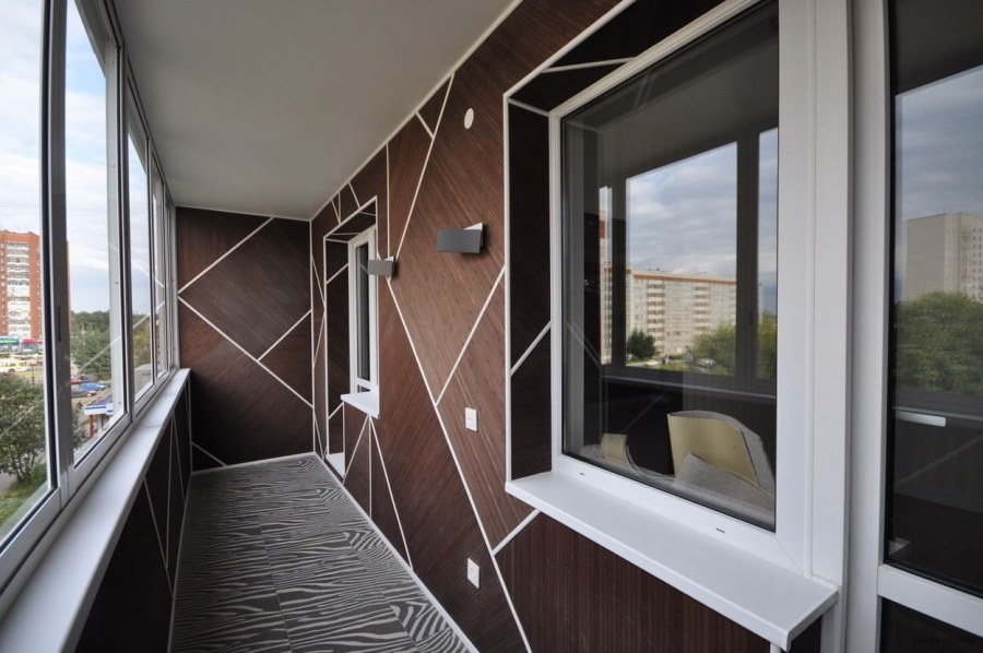 Интерьер балкона