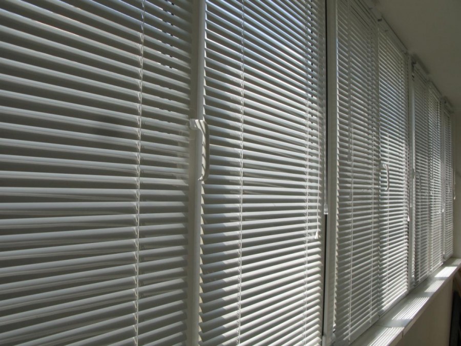 Жалюзи горизонтальные алюминиевые 140*110