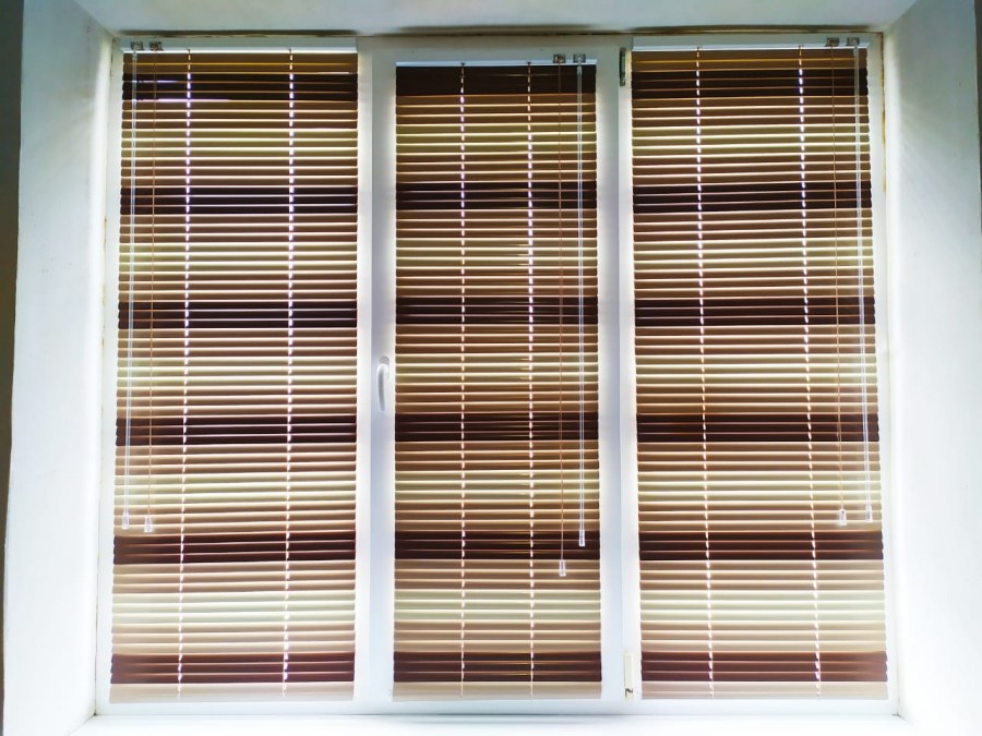 Жалюзи горизонтальные, Hollis, алюминиевые