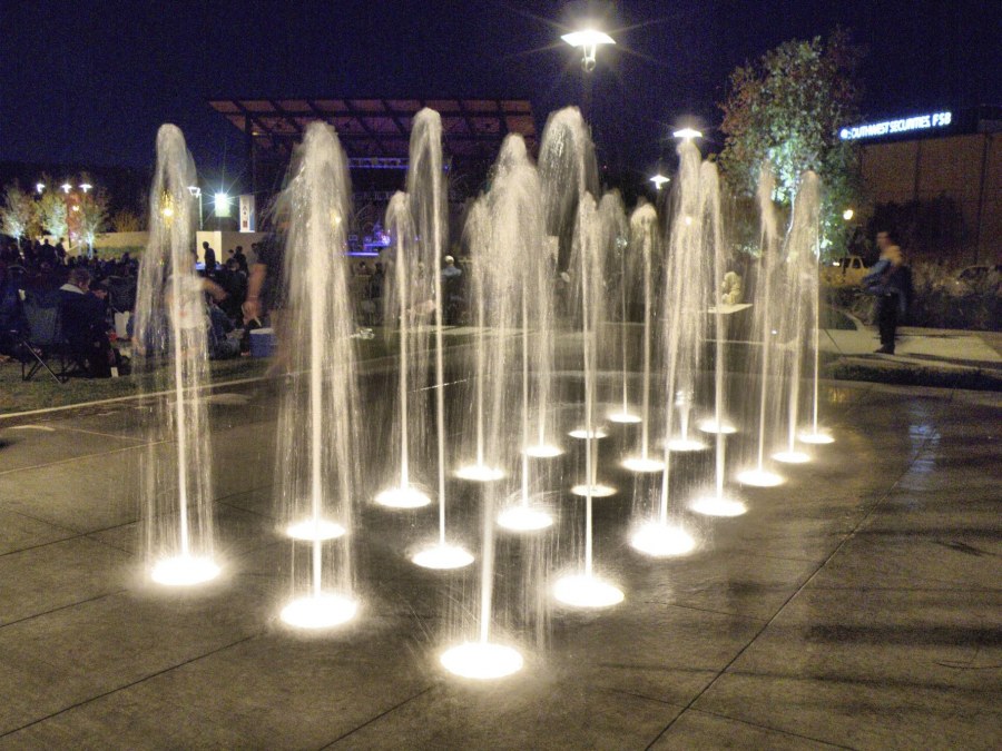 Струйный фонтан