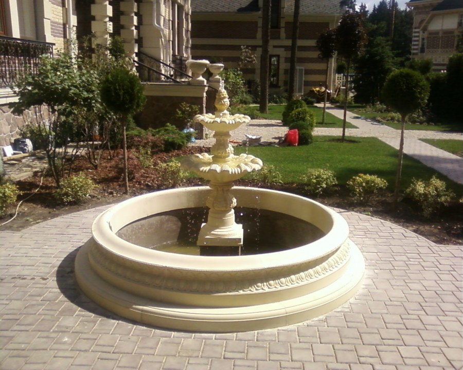 Бетонная чаша для фонтана