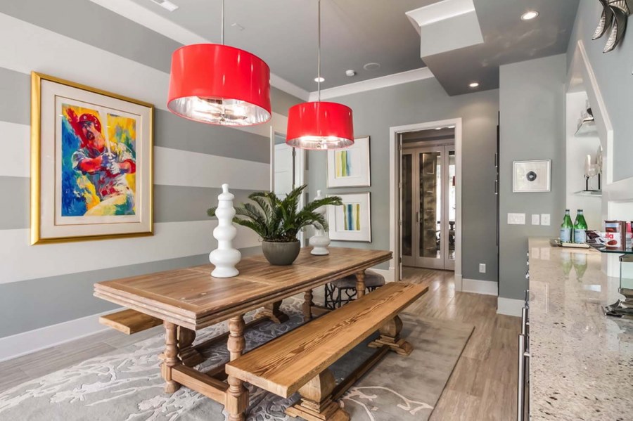 Поерашенные стены на кухни