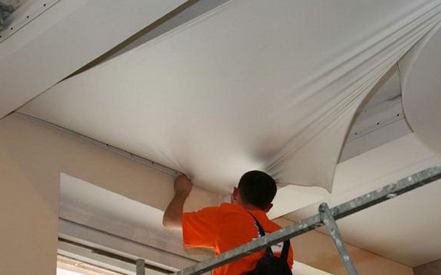 Монтаж натяжного потолка