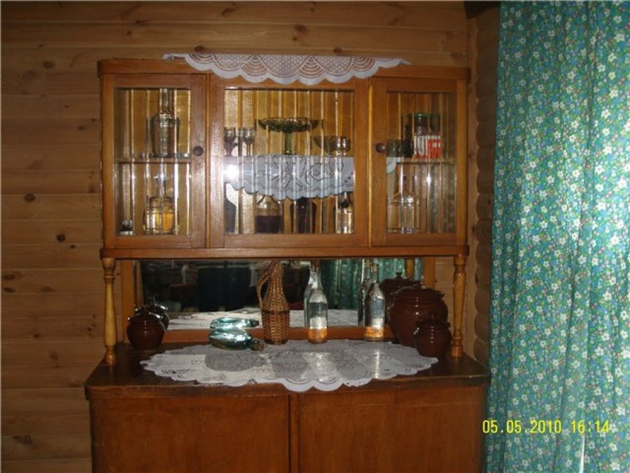 Советский сервант