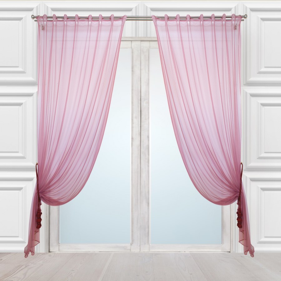 Розовые занавески