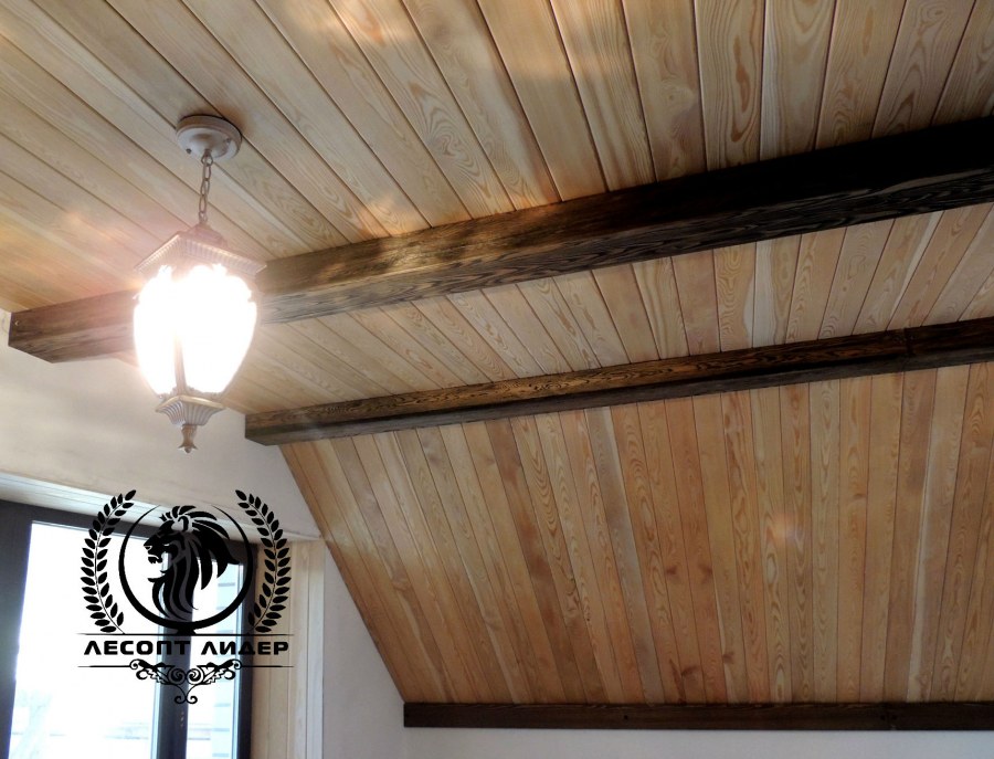 Вагонка штиль на потолке