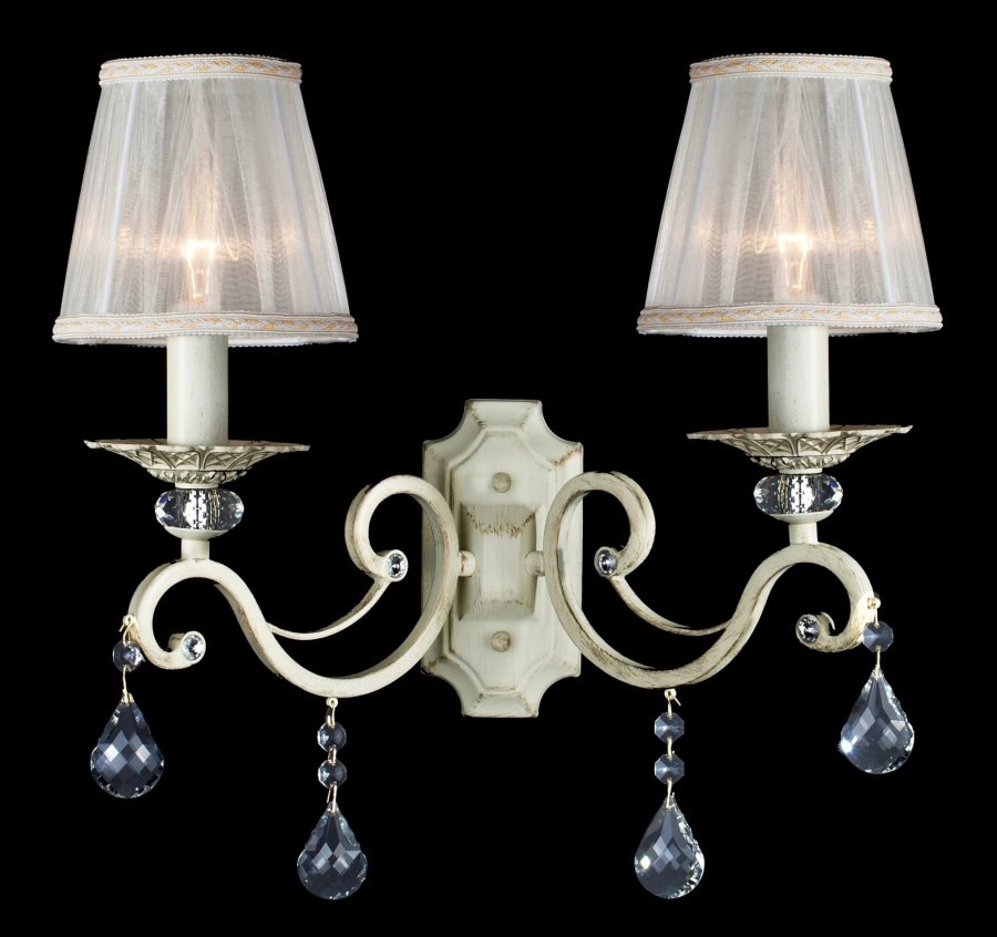 Настенный светильник Maytoni Grace arm247-01-g