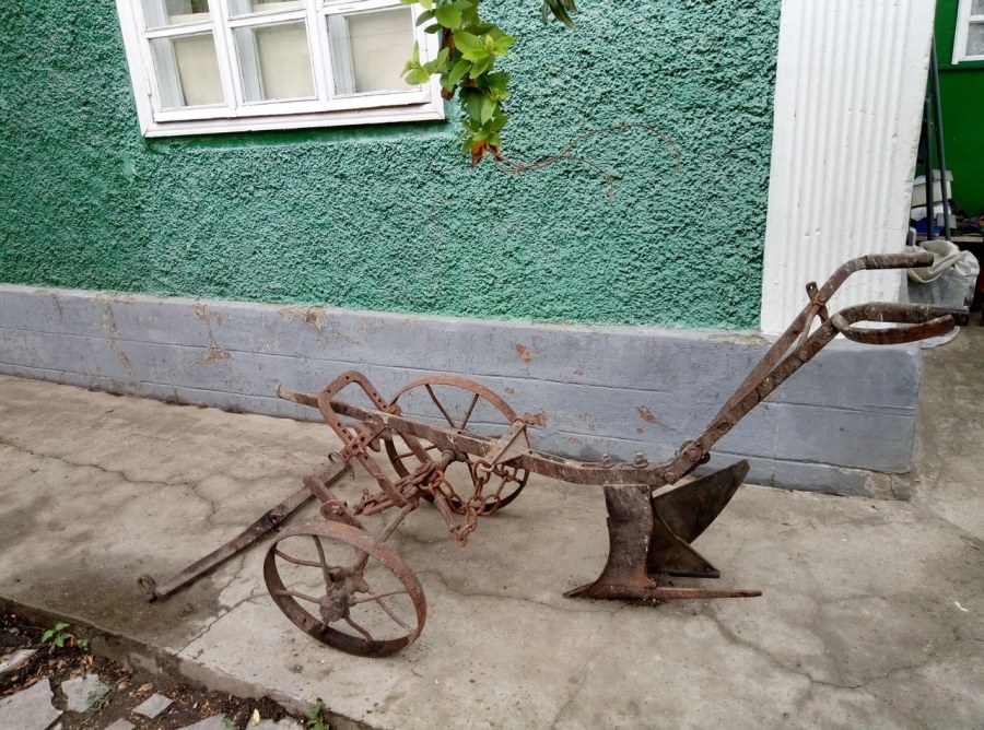 Немецкий плуг 1900 годов