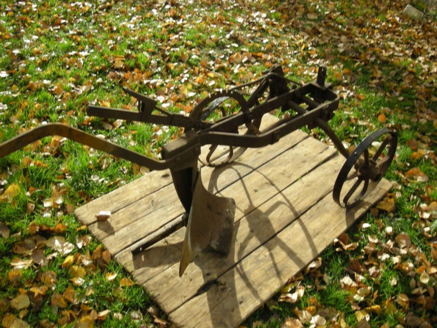 Орловский конный плуг