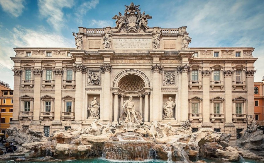 Fontana di Trevi и Piazza Sant'Ignazio