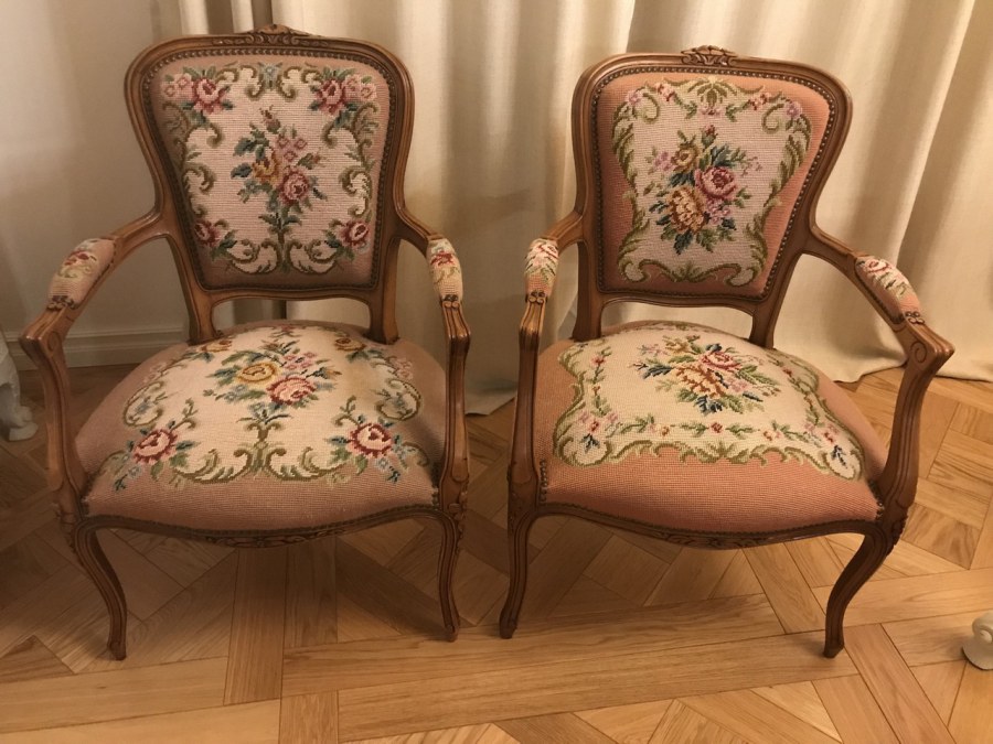 Кресло маркиза рококо