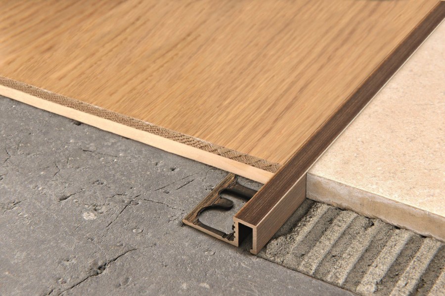 Профиль латунный п образный 10х10