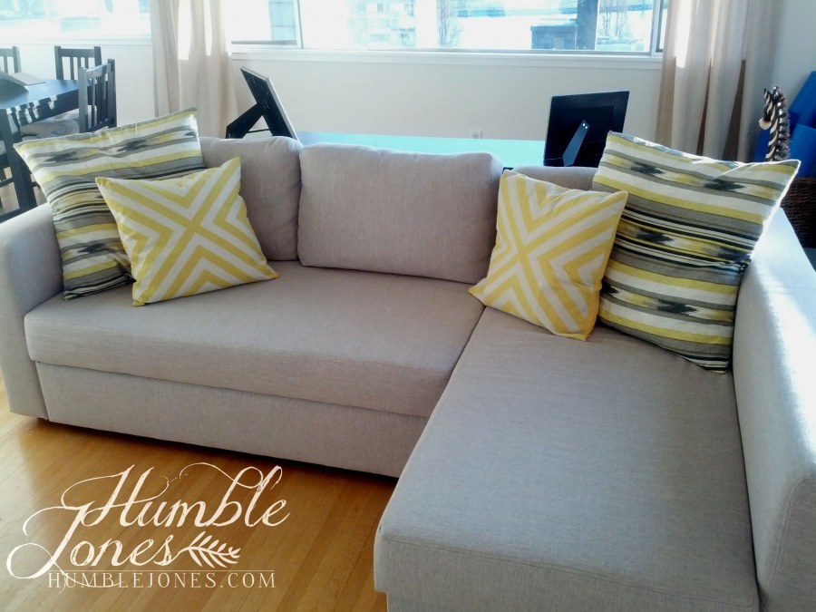 Диван икеа ФРИХЕТЭН серый угловой в интерьере гостиной