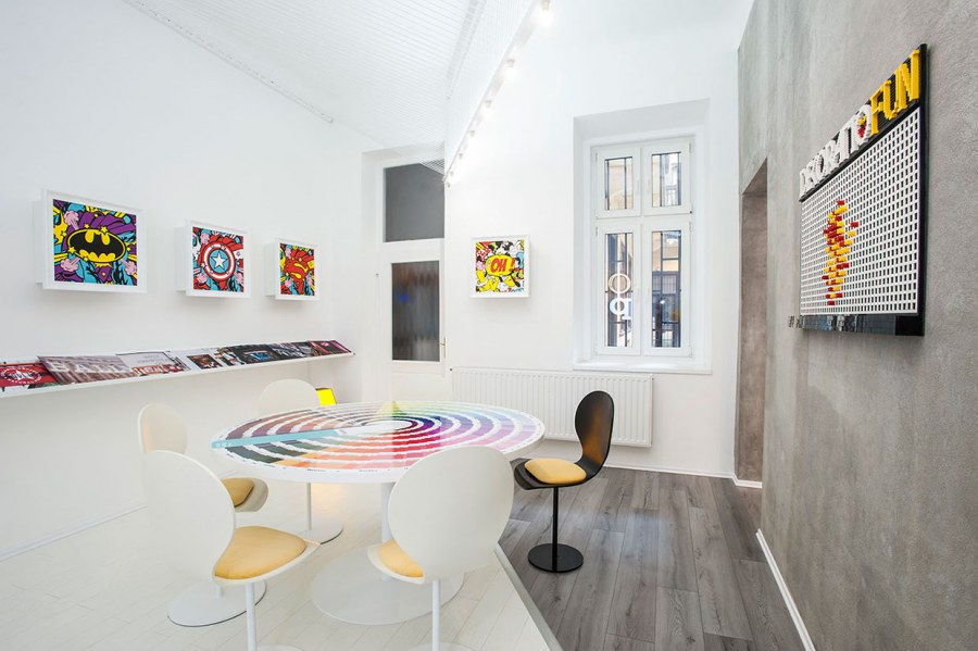 Современный интерьер творческой студии