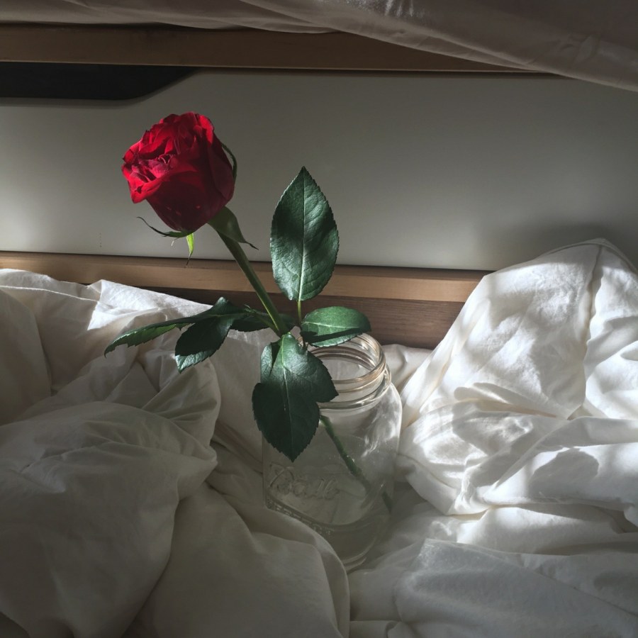 Кровать роза