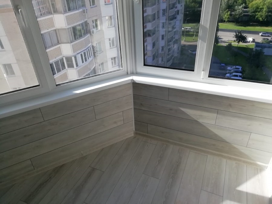 Дуб каньон серый пилёный винил - Balance Glue Plus