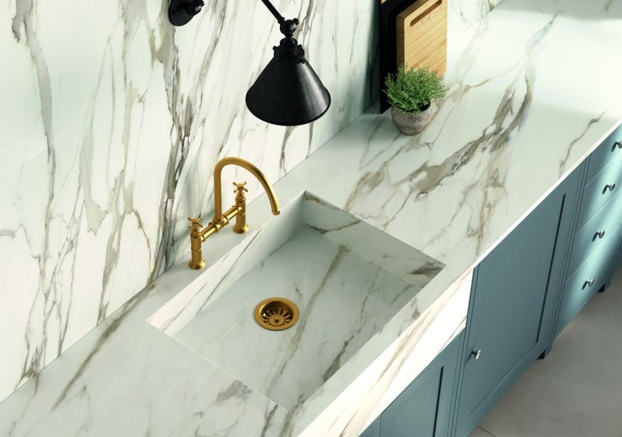 Кварцевый камень Calacatta Gold Silestone