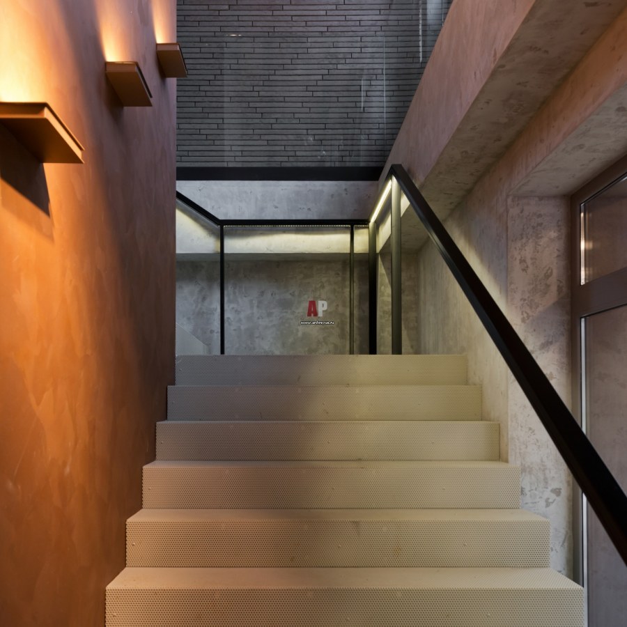 Лестница двухмаршевая лофт