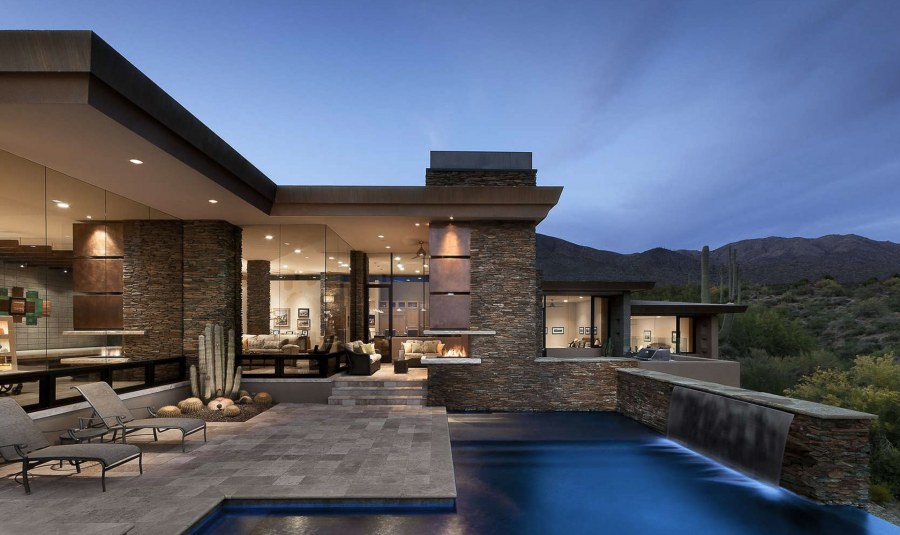 Современная вилла с бассейном