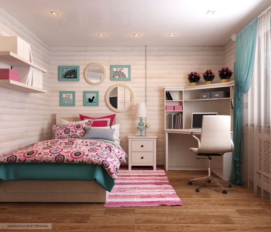 Детская комната для девочки в деревянном доме