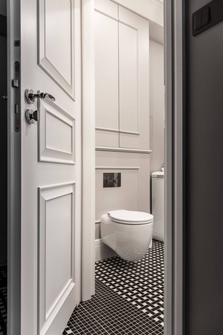 Дверь в ванную комнату и туалет 600х1900