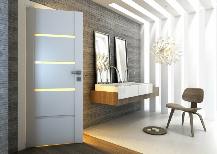 Дверь для ванной комнаты и туалета