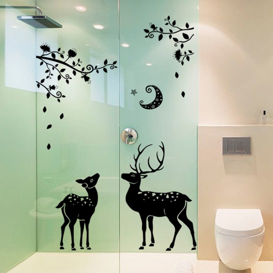 Виниловая наклейка на стекло