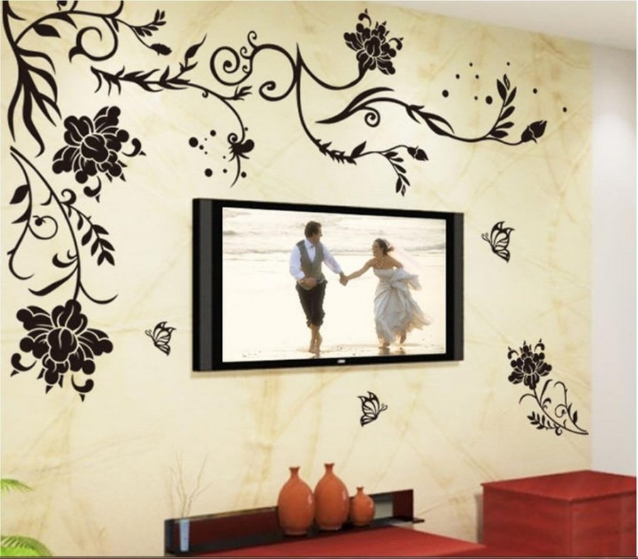 Декоративные узоры на стене