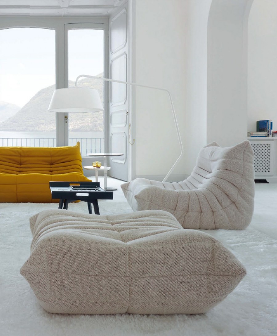 Бескаркасный диван Togo Sofa
