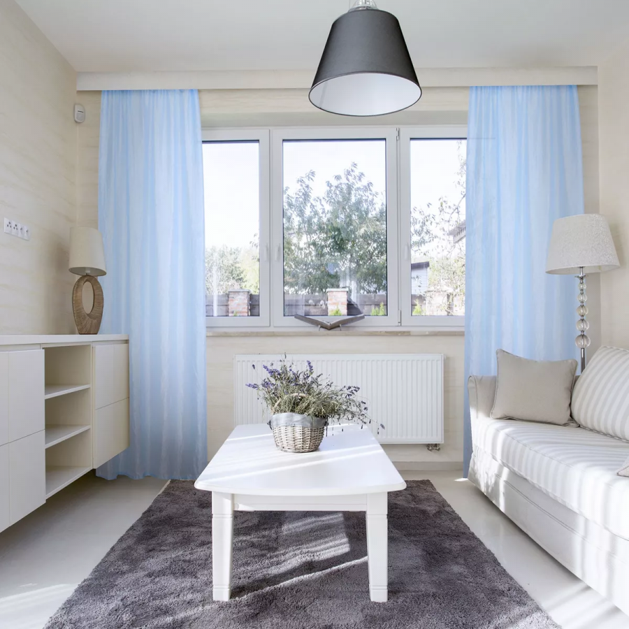 Шторы голубые с бежевым