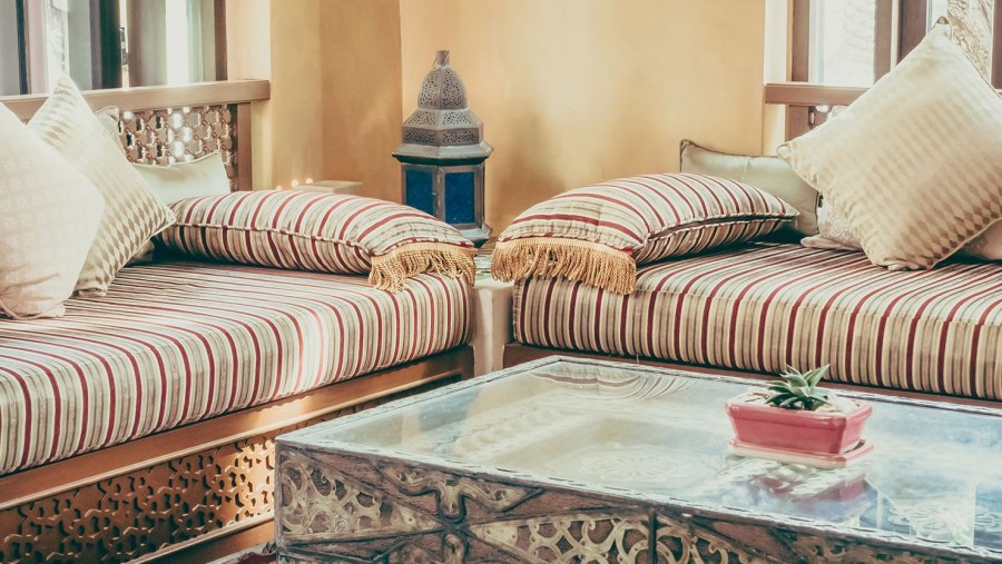 Mackenzie childs мебель Queen Bee