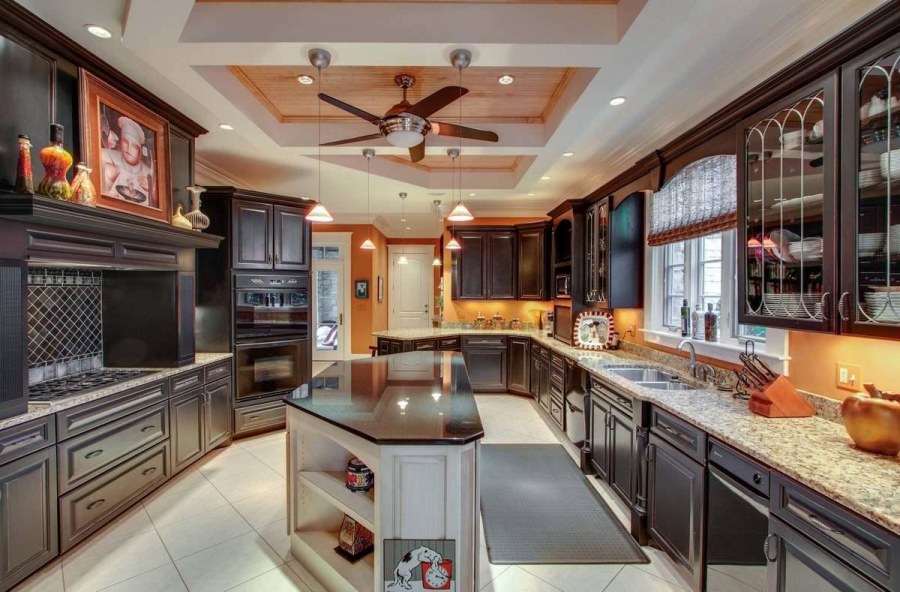 Кухня Модерн с островом