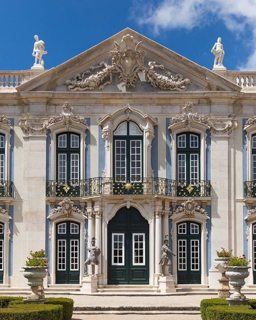 Рококо архитектура Келуш