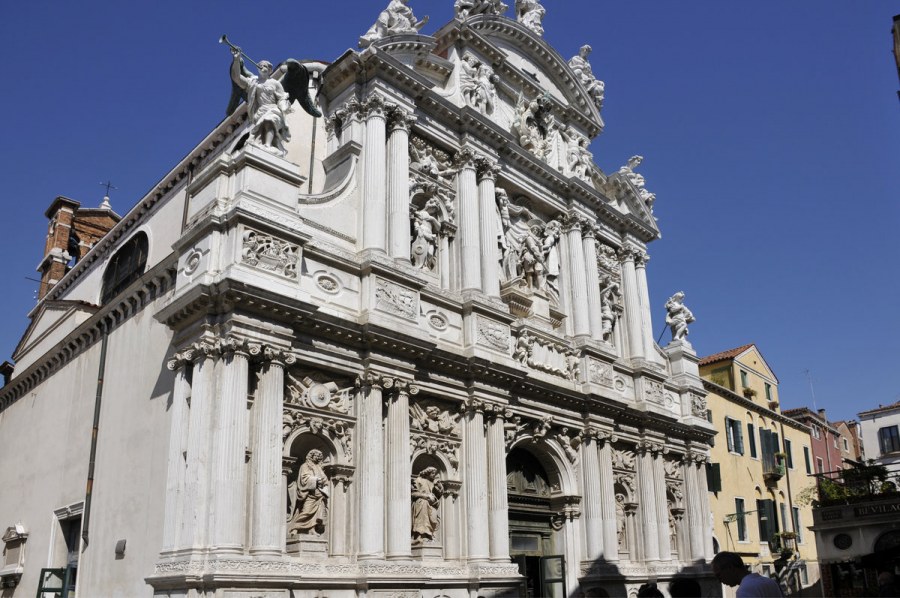 Церковь Санта-Мария дель Джильо