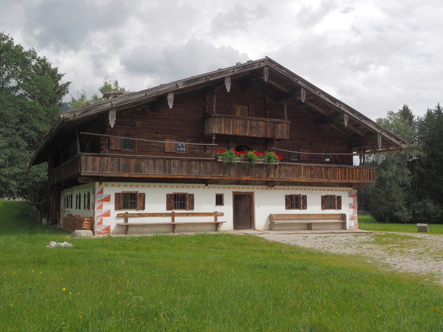 Австрийское Шале экстерьер