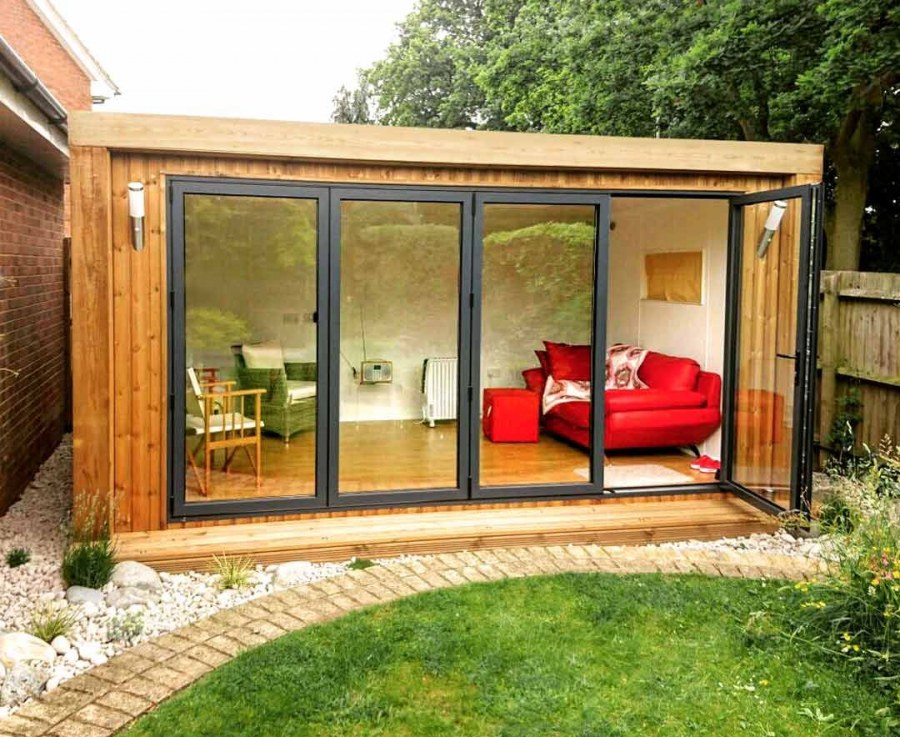 Садовые комнаты на участке