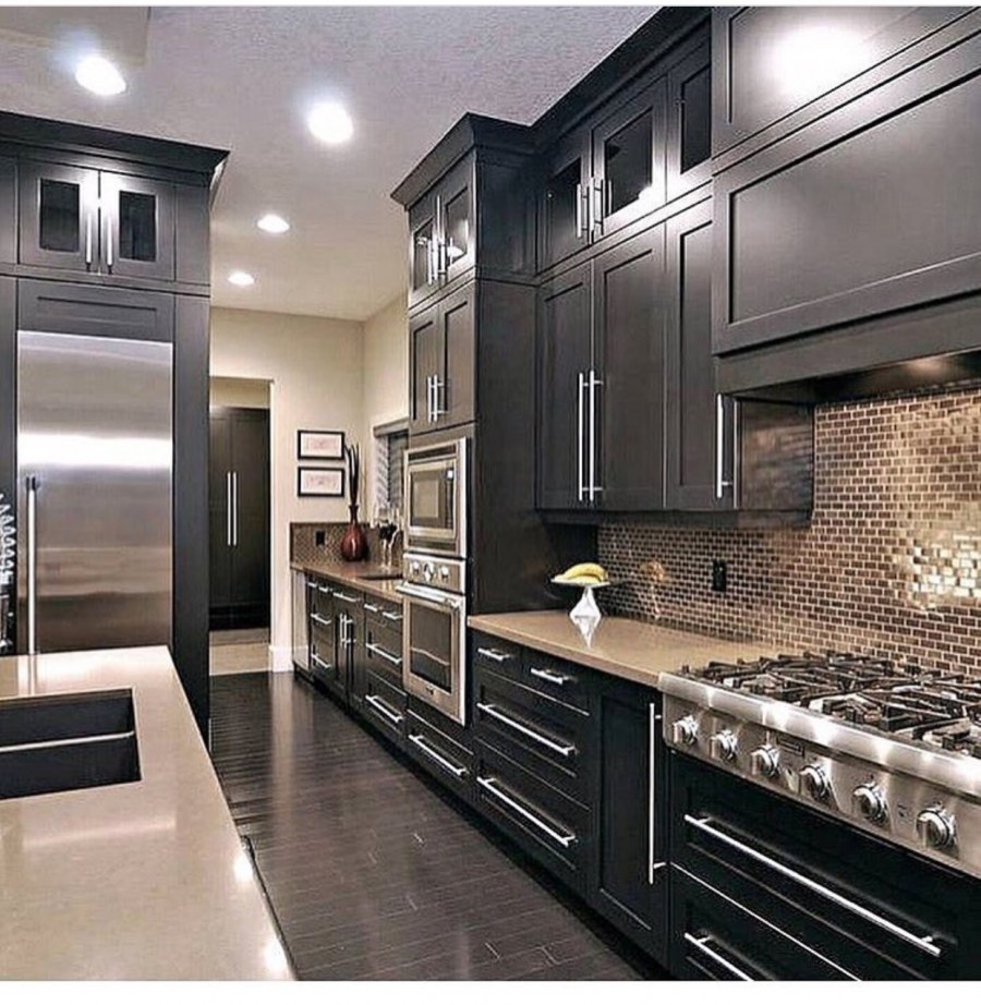 Кухня с тайным фартуком