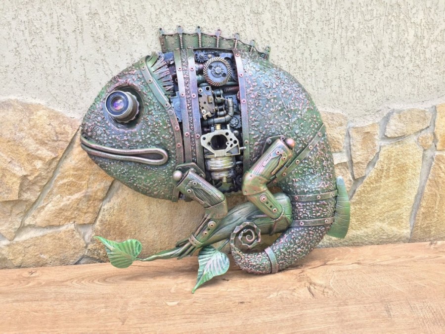 Хамелеон в стиле стимпанк