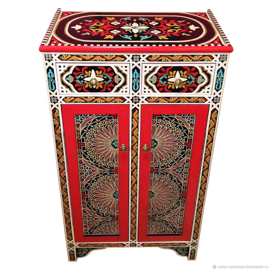 Комод в марокканском стиле